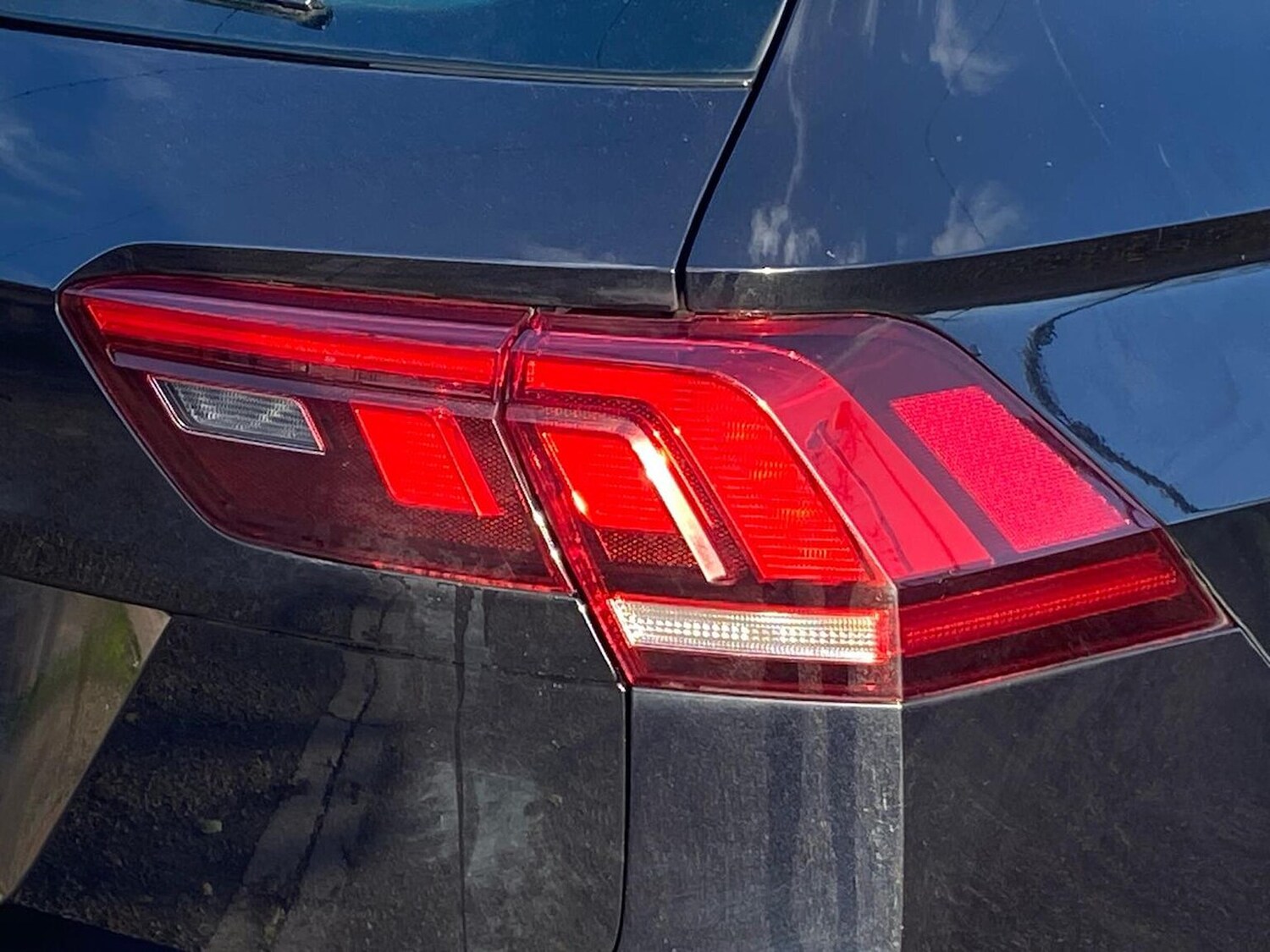 Used Volkswagen Tiguan 2019 for sale - 76860041: Photo 35