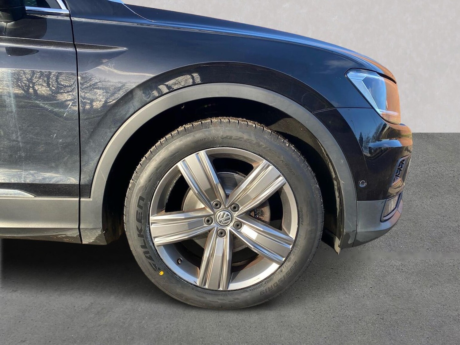 Used Volkswagen Tiguan 2019 for sale - 76860041: Photo 6