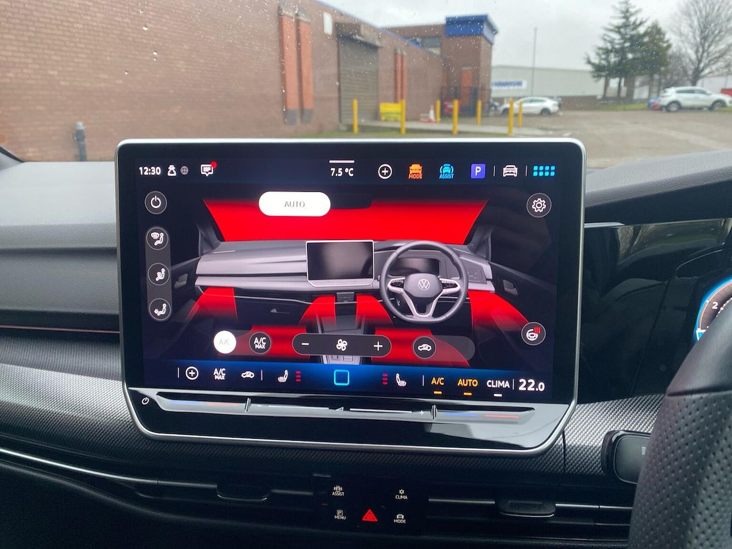 Used Volkswagen Golf 2024 for sale - 77635501: Photo 12