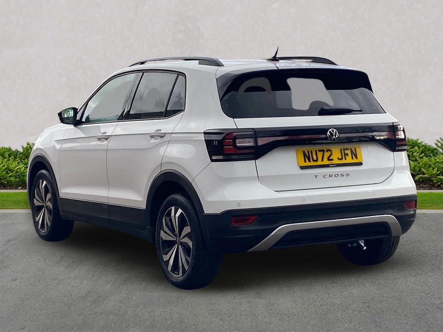 Used Volkswagen T-Cross 2022 for sale - 76741209: Photo 2