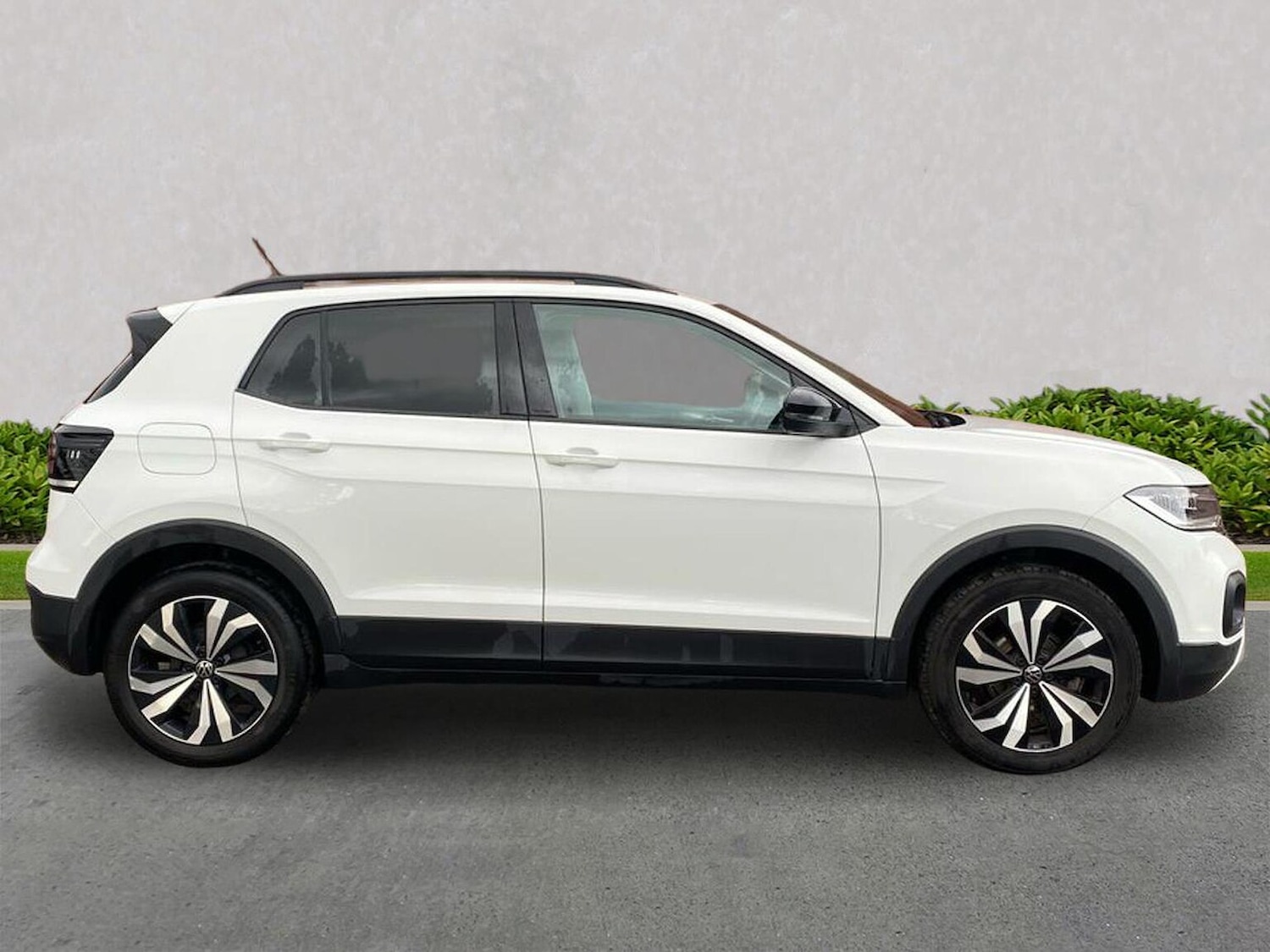 Used Volkswagen T-Cross 2022 for sale - 76741209: Photo 3