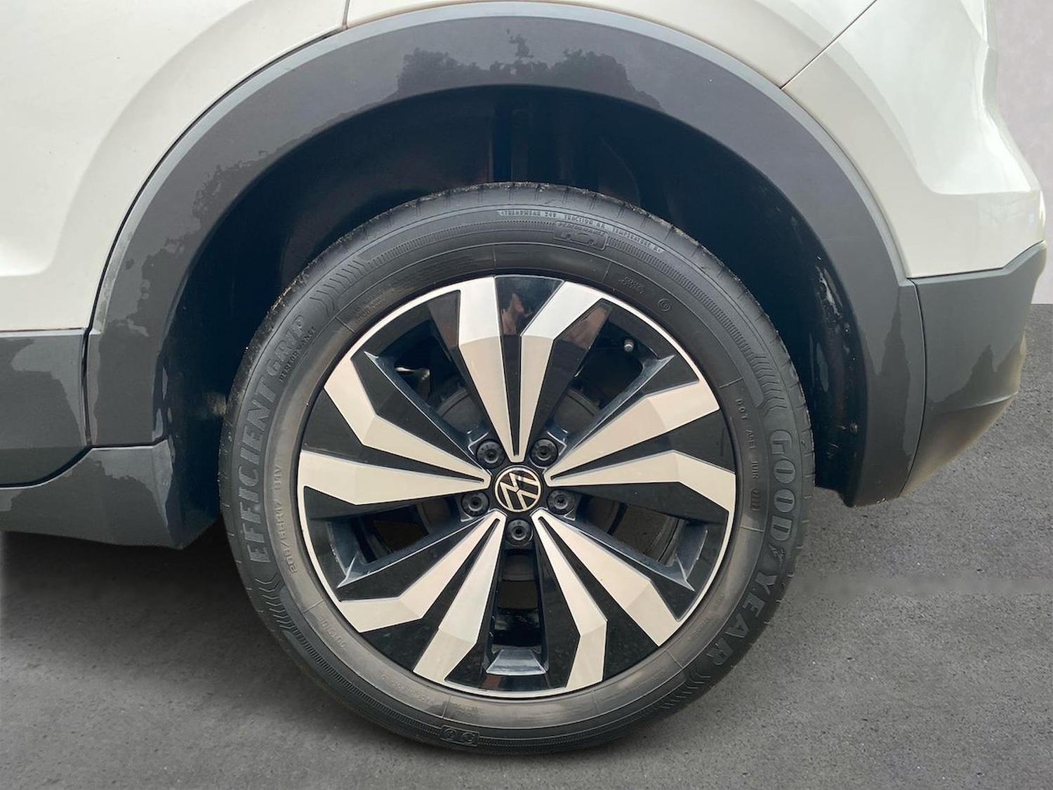 Used Volkswagen T-Cross 2022 for sale - 76741209: Photo 6