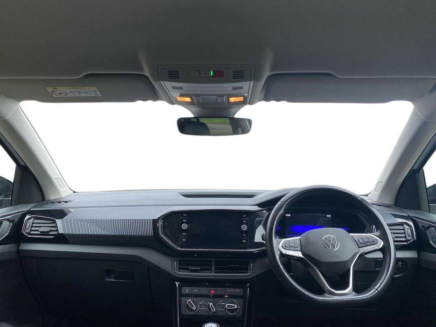 Used Volkswagen T-Cross 2022 for sale - 76741209: Photo 8