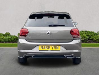 Used Volkswagen Polo 2018 for sale - 79733284: Photo