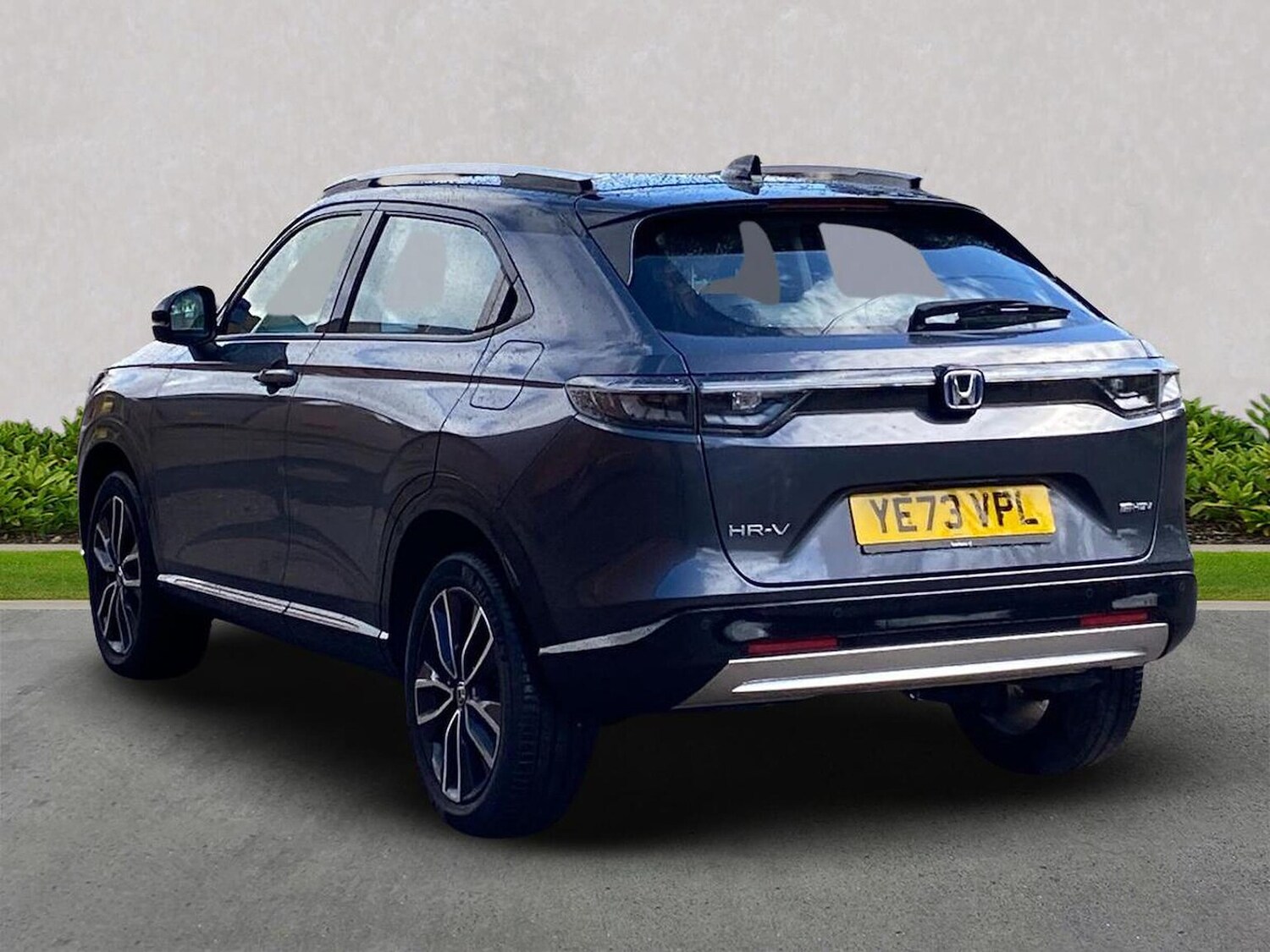Used Honda HR-V 2024 for sale - 75958390: Photo 2