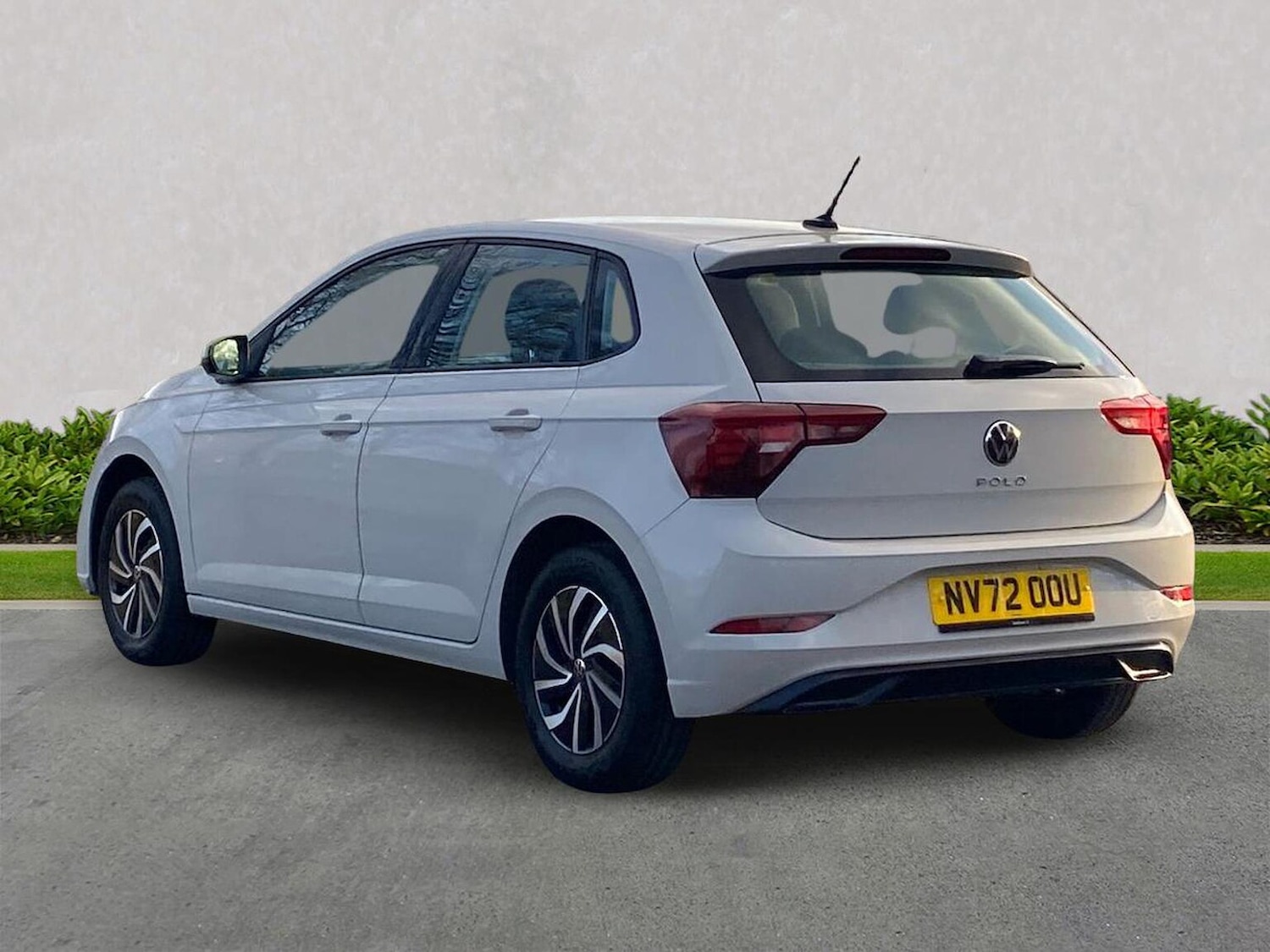 Used Volkswagen Polo 2023 for sale - 78144461: Photo 2