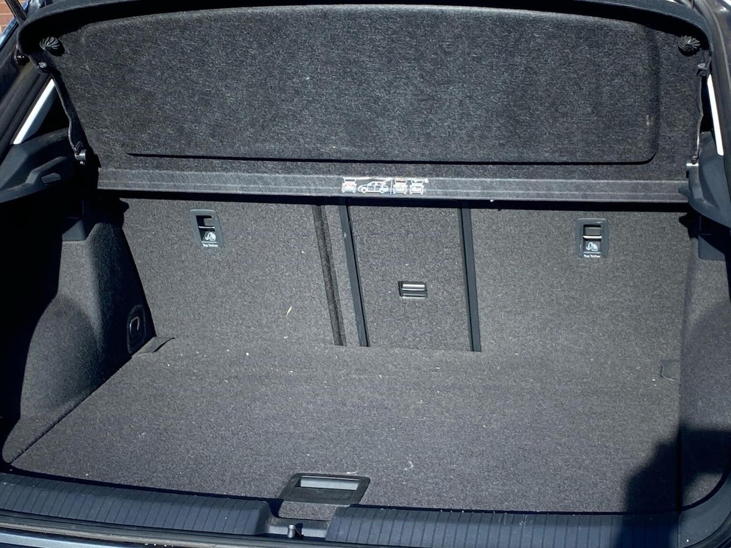 Used Volkswagen T-Roc 2020 for sale - 76418255: Photo 17