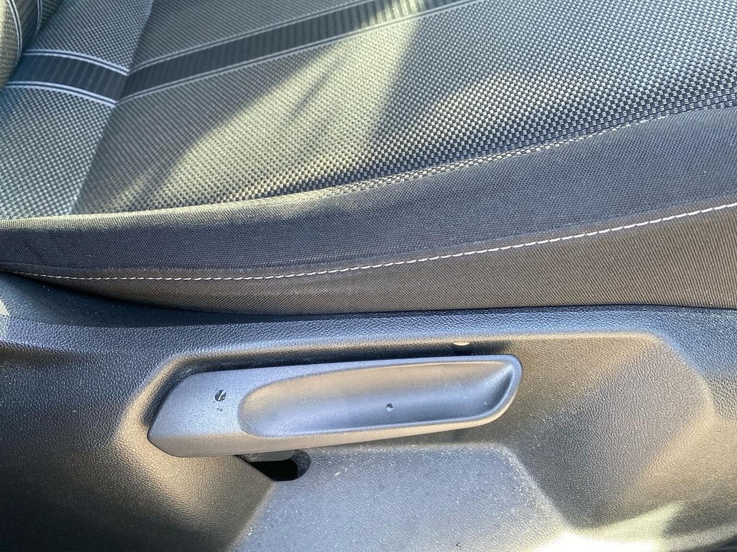 Used Volkswagen T-Roc 2020 for sale - 76418255: Photo 29