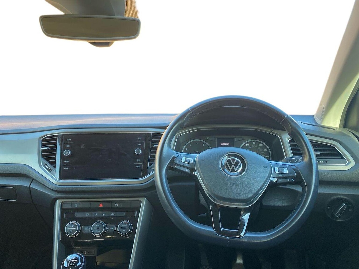 Used Volkswagen T-Roc 2020 for sale - 76418255: Photo 9