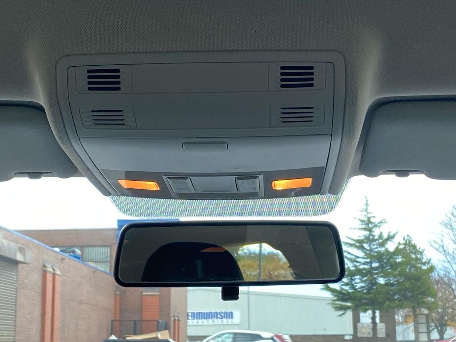 Used Volkswagen Polo 2018 for sale - 76490643: Photo 14