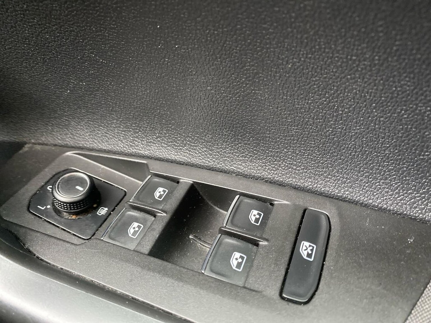 Used Volkswagen Polo 2018 for sale - 76490643: Photo 21