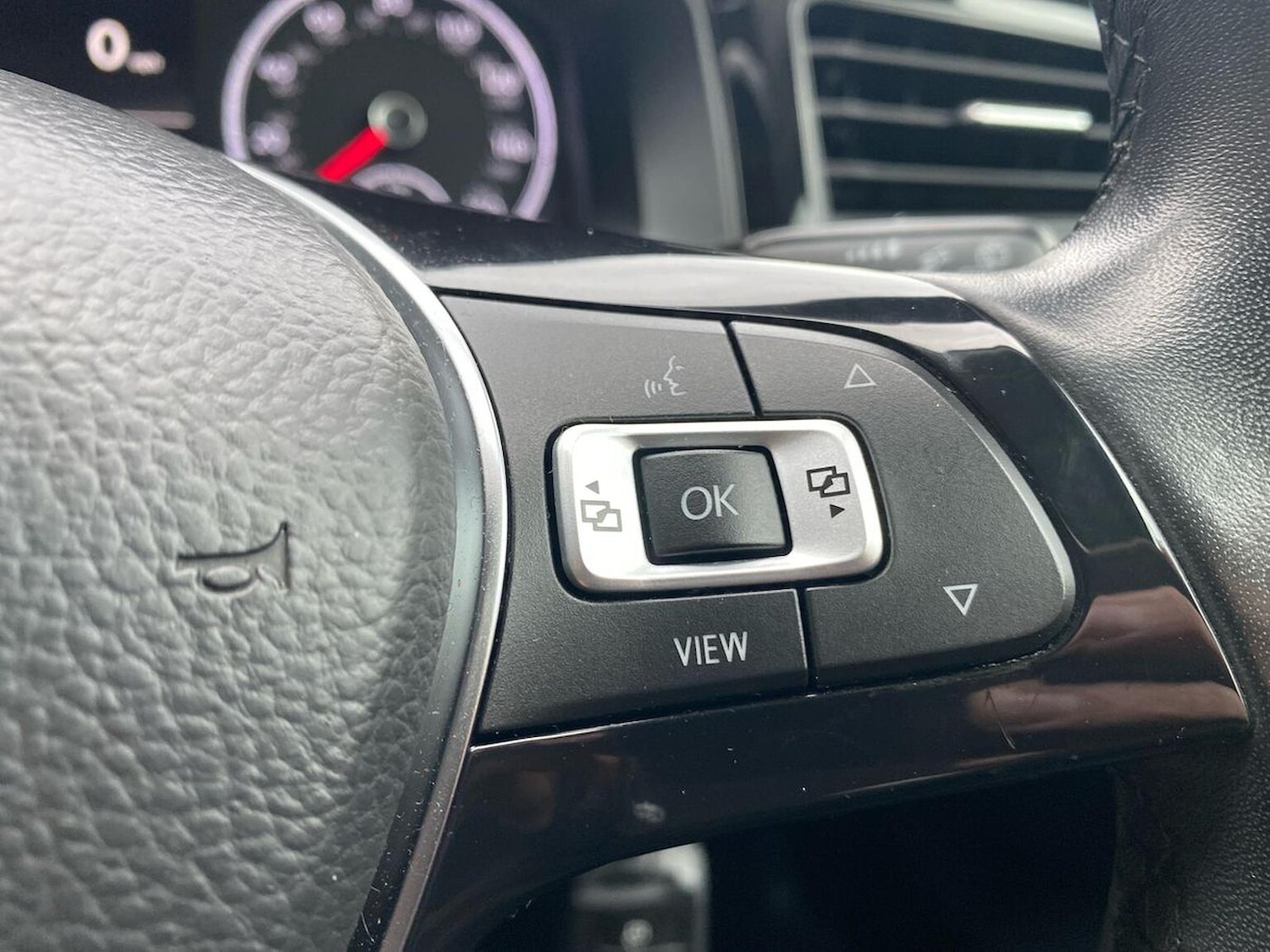 Used Volkswagen Polo 2018 for sale - 76490643: Photo 24