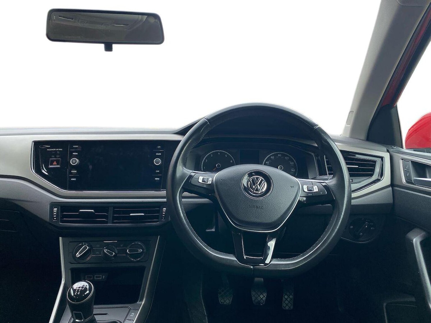 Used Volkswagen Polo 2018 for sale - 76490643: Photo 9