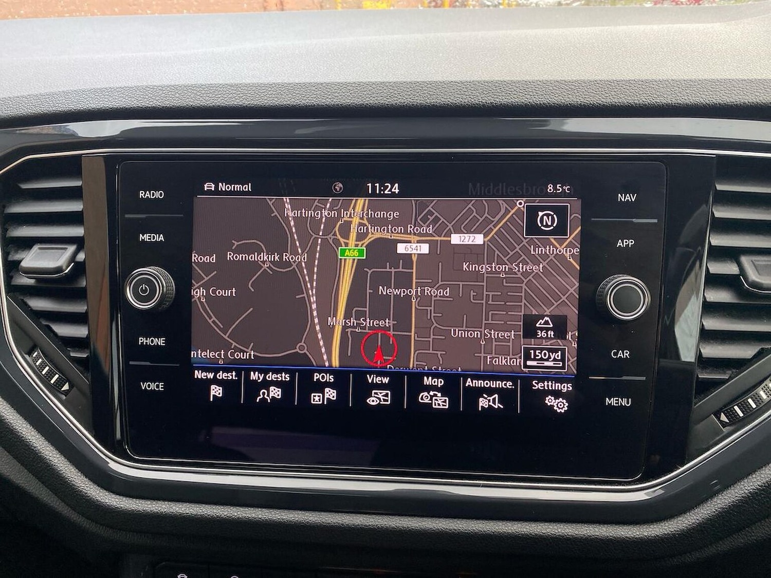 Used Volkswagen T-Roc 2018 for sale - 76682572: Photo 24