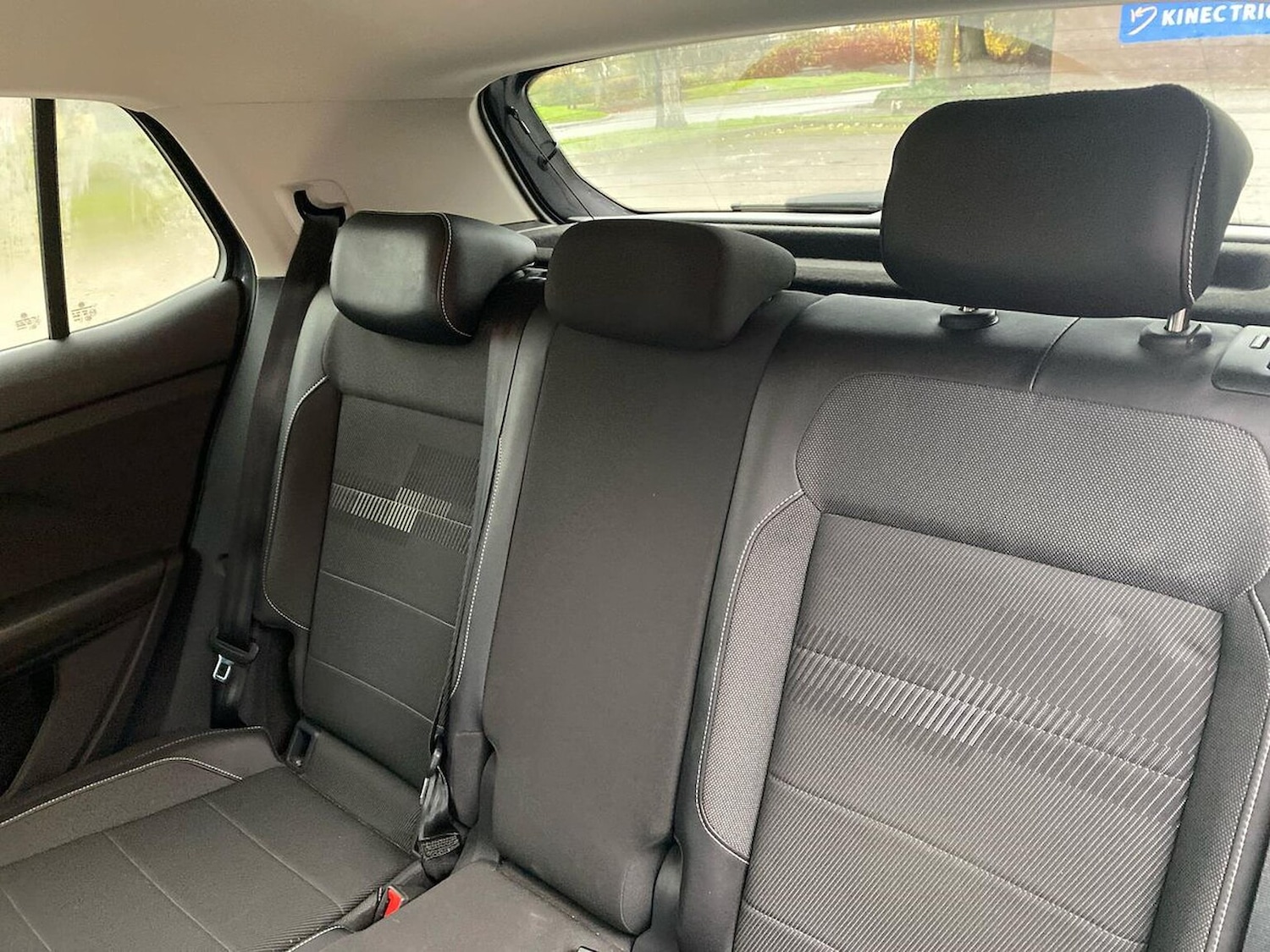 Used Volkswagen T-Cross 2023 for sale - 76741214: Photo 16