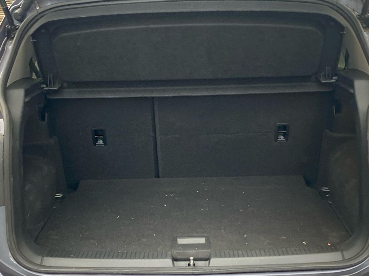 Used Volkswagen T-Cross 2023 for sale - 76741214: Photo 17