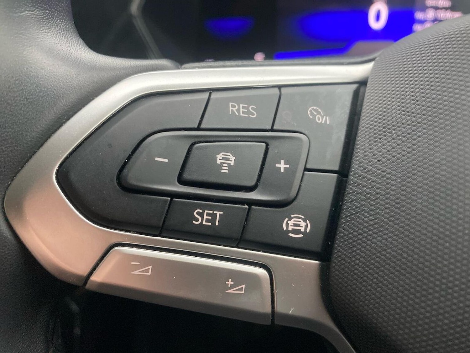 Used Volkswagen T-Cross 2023 for sale - 76741214: Photo 26