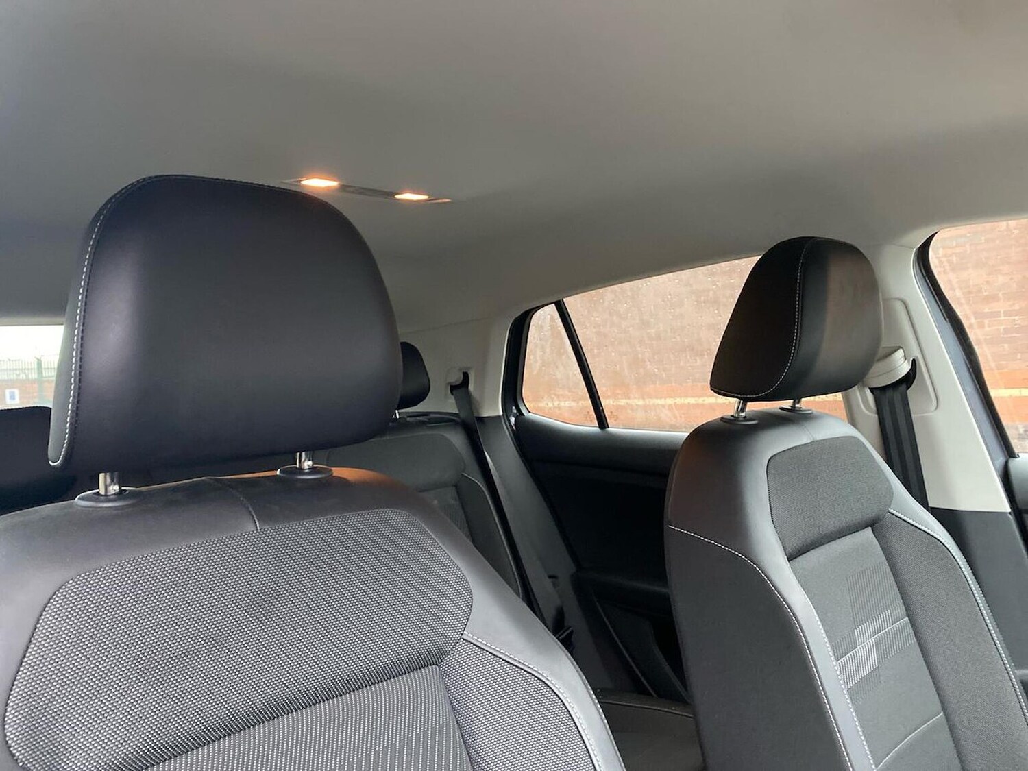 Used Volkswagen T-Cross 2023 for sale - 76741214: Photo 30