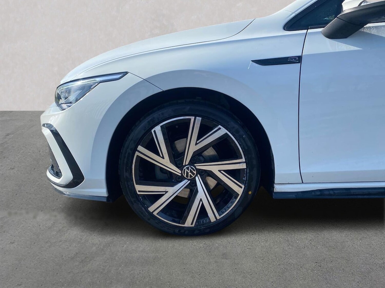 Used Volkswagen Golf 2023 for sale - 78195396: Photo 6