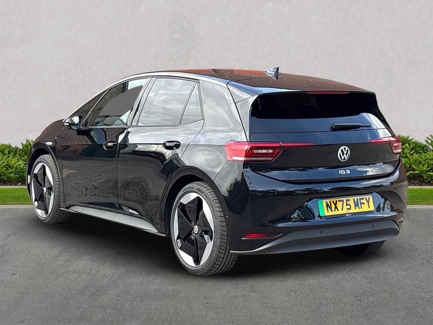 Used Volkswagen ID3 2025 for sale - 75907788: Photo 2