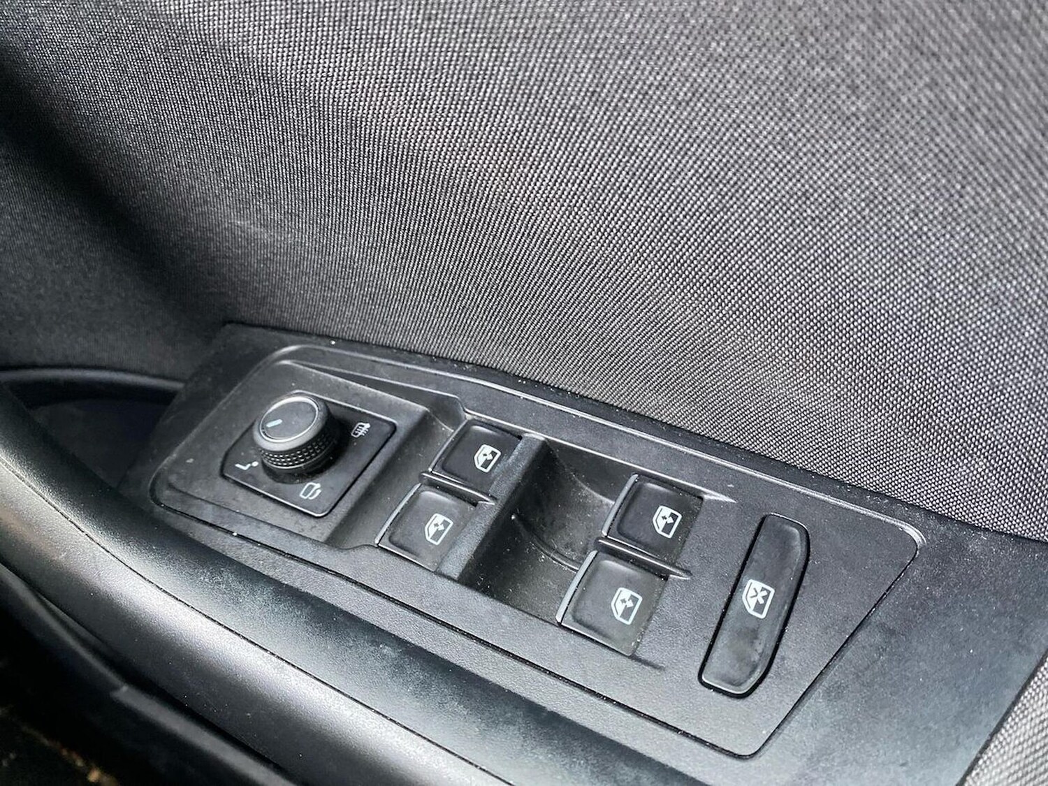 Used Volkswagen T-Roc 2021 for sale - 76490656: Photo 21