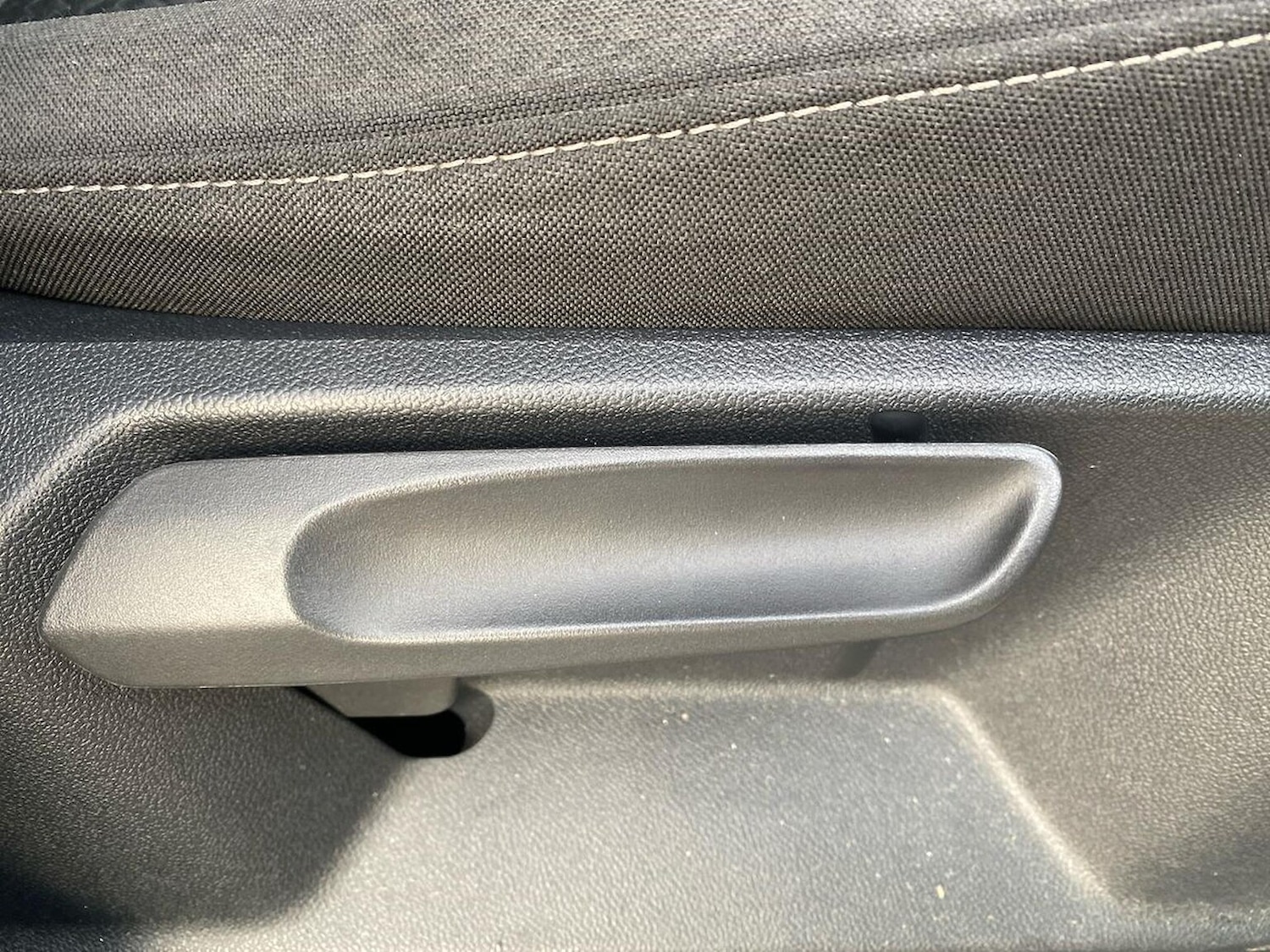 Used Volkswagen T-Roc 2021 for sale - 76490656: Photo 30