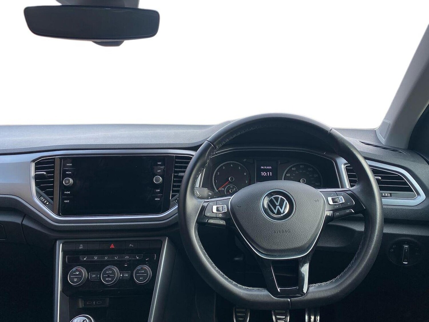 Used Volkswagen T-Roc 2021 for sale - 76490656: Photo 9