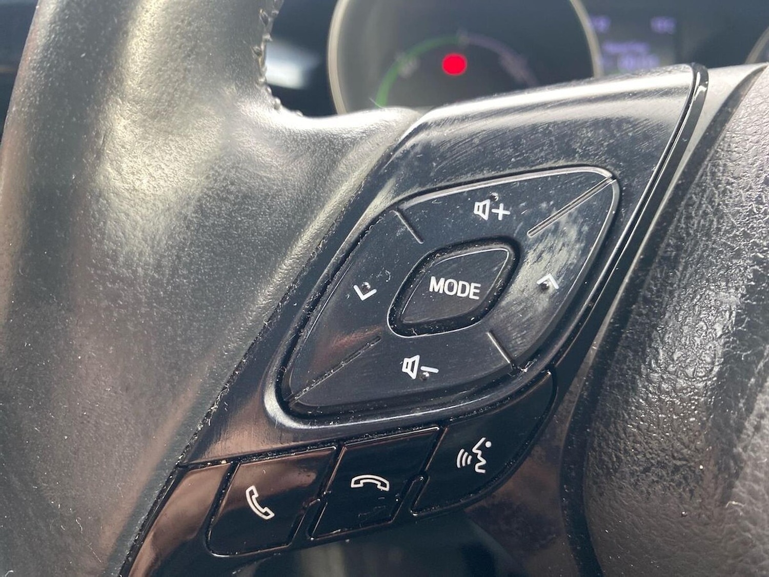 Used Toyota C-HR 2020 for sale - 76430828: Photo 27