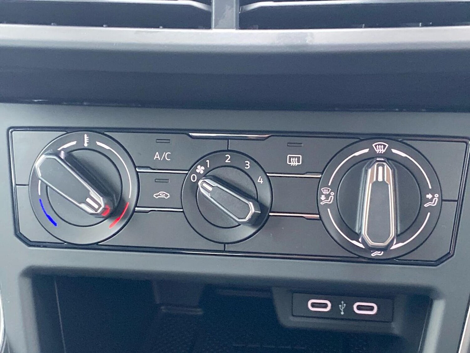 Used Volkswagen Polo 2026 for sale - 77639253: Photo 12