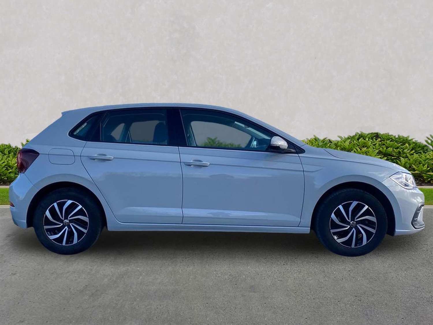 Used Volkswagen Polo 2024 for sale - 78194760: Photo 3