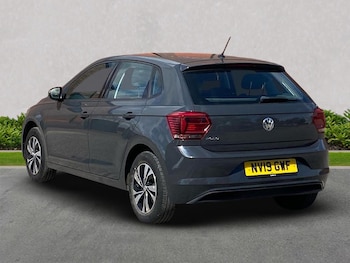 Used Volkswagen Polo 2019 for sale - 75718049: Photo