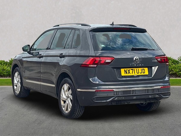 Used Volkswagen Tiguan 2022 for sale - 76128977: Photo 2