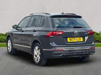 Used Volkswagen Tiguan 2022 for sale - 76128977: Photo 2