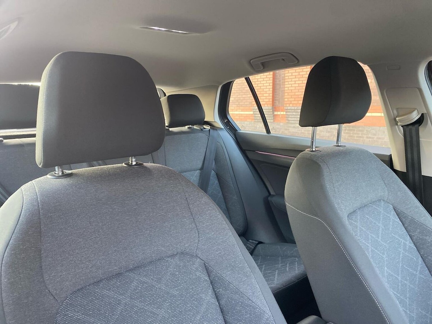 Used Volkswagen Golf 2020 for sale - 76963476: Photo 31