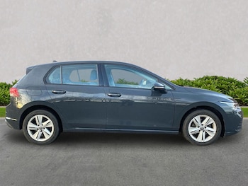 Used Volkswagen Golf 2020 for sale - 76963476: Photo