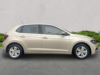 Used Volkswagen Polo 2019 for sale - 79513148: Photo