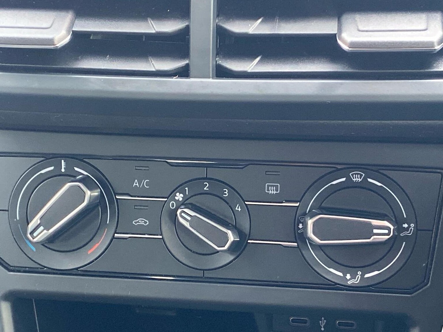 Used Volkswagen Taigo 2022 for sale - 76906306: Photo 12