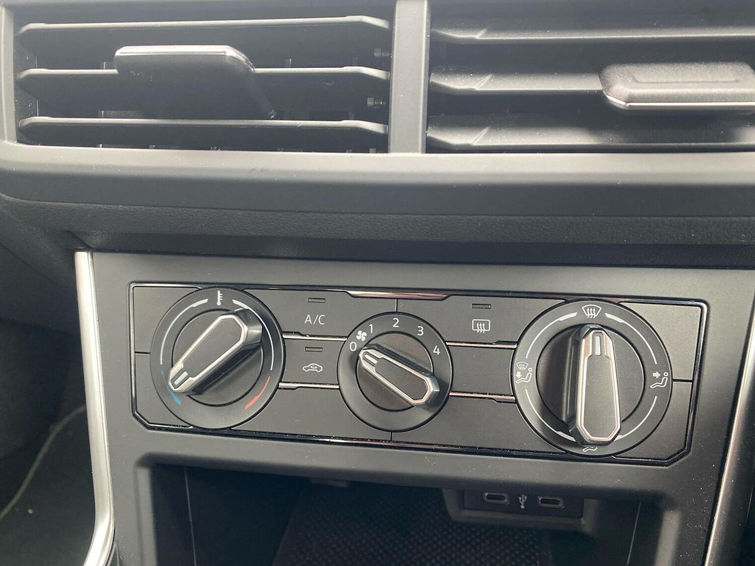 Used Volkswagen Polo 2022 for sale - 76011097: Photo 12