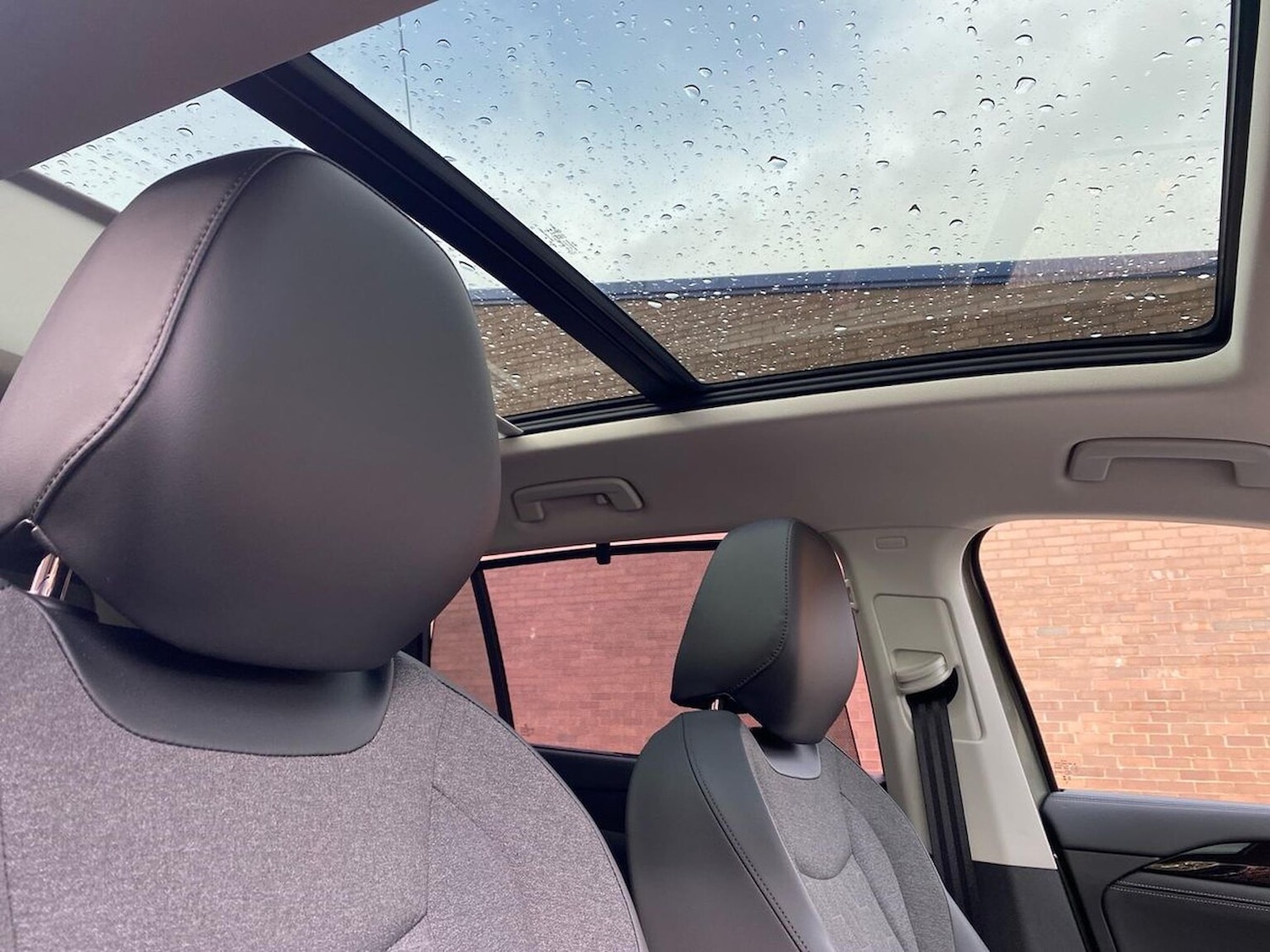 Used Volkswagen Touran 2025 for sale - 76357989: Photo 32