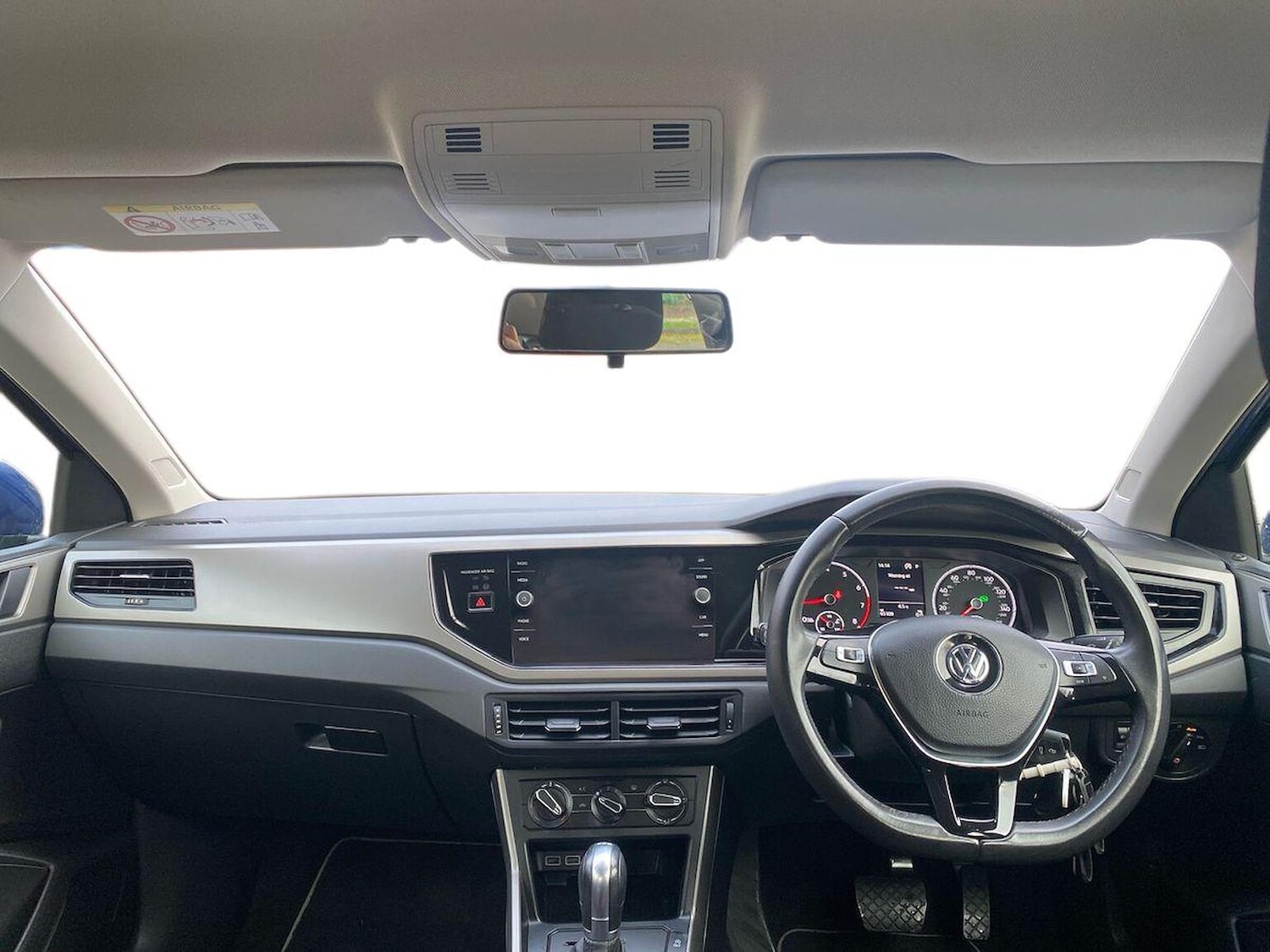 Used Volkswagen Polo 2018 for sale - 76638880: Photo 8