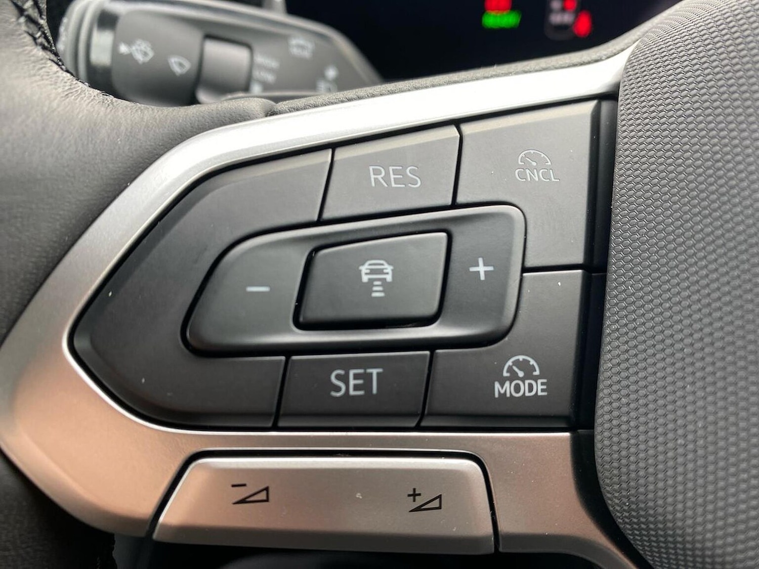 Used Volkswagen Tiguan 2026 for sale - 78195584: Photo 27