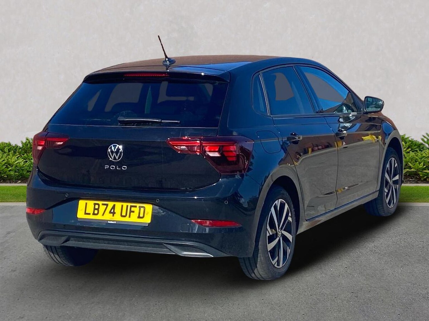 Used Volkswagen Polo 2024 for sale - 76070290: Photo 18