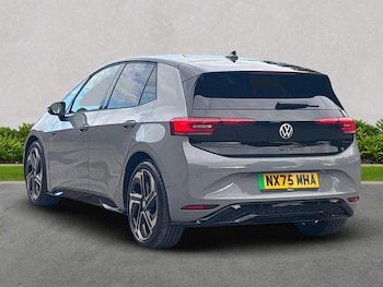 Used Volkswagen ID3 2025 for sale - 76149691: Photo 2