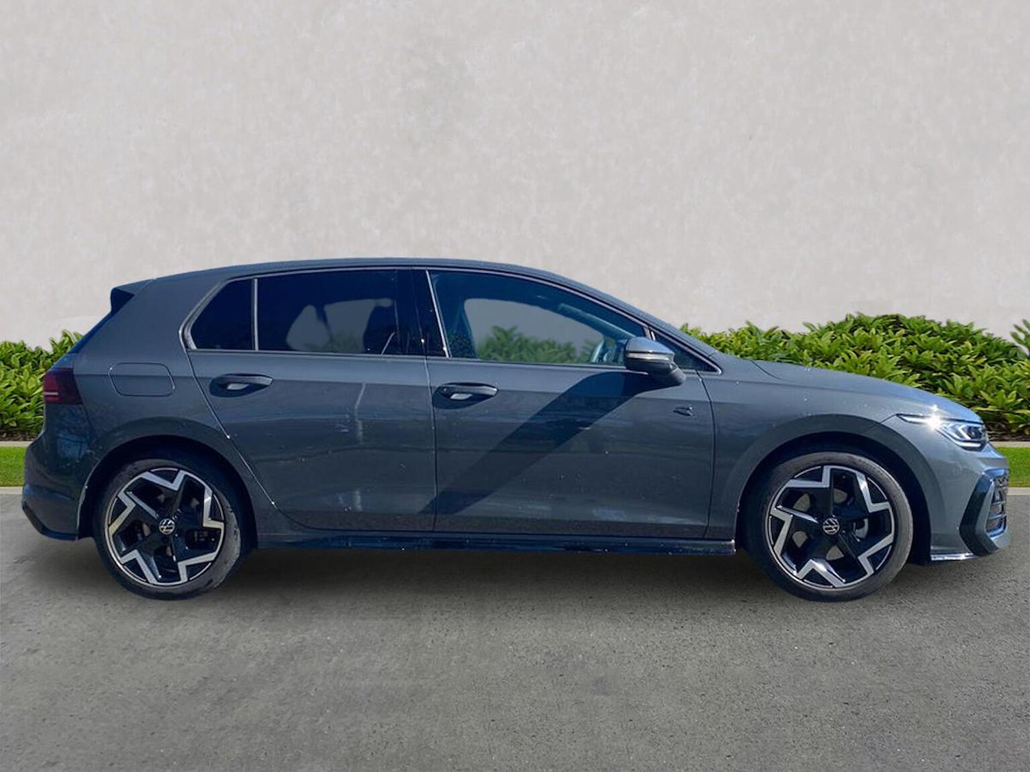 Used Volkswagen Golf 2025 for sale - 78195366: Photo 3