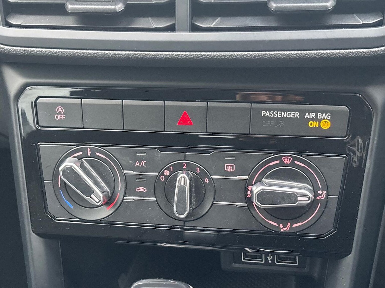 Used Volkswagen T-Cross 2020 for sale - 76281226: Photo 12