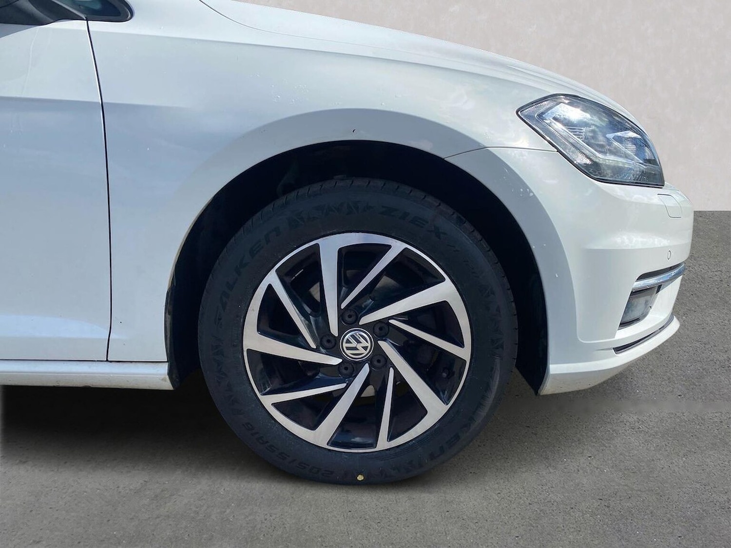 Used Volkswagen Golf 2020 for sale - 78198101: Photo 6