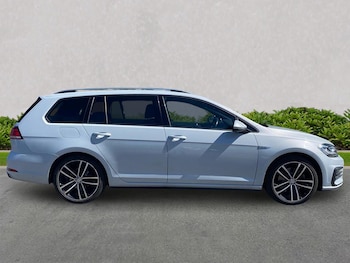 Used Volkswagen Golf 2018 for sale - 78633355: Photo
