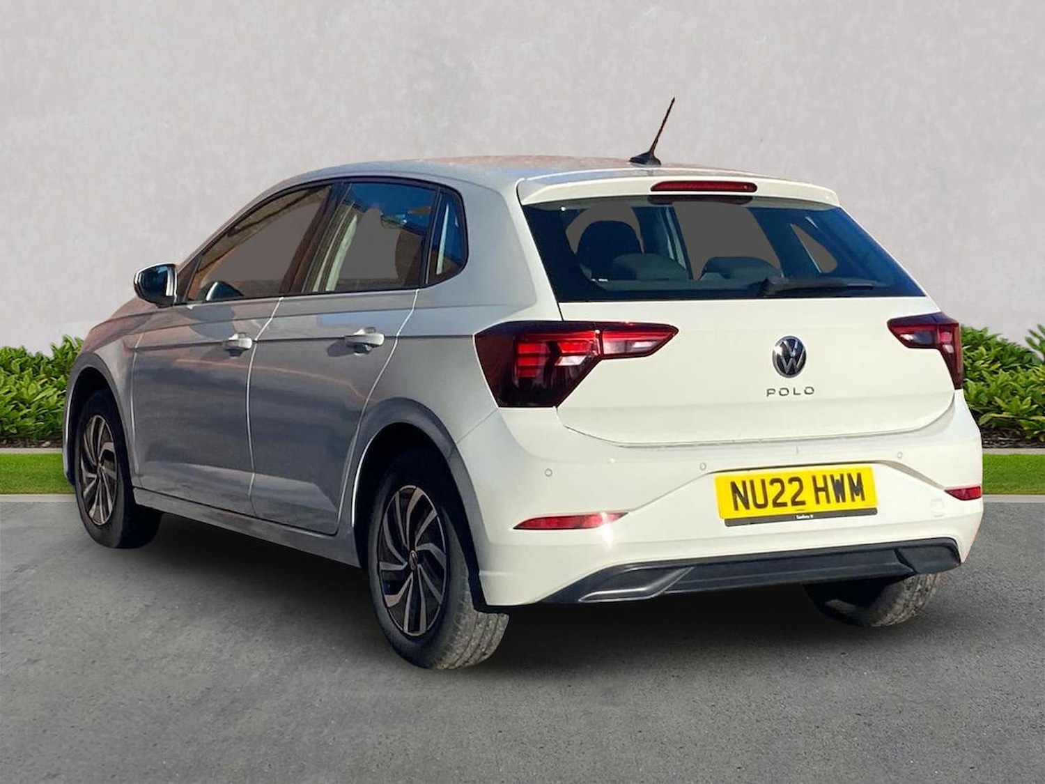Used Volkswagen Polo 2022 for sale - 76347062: Photo 2
