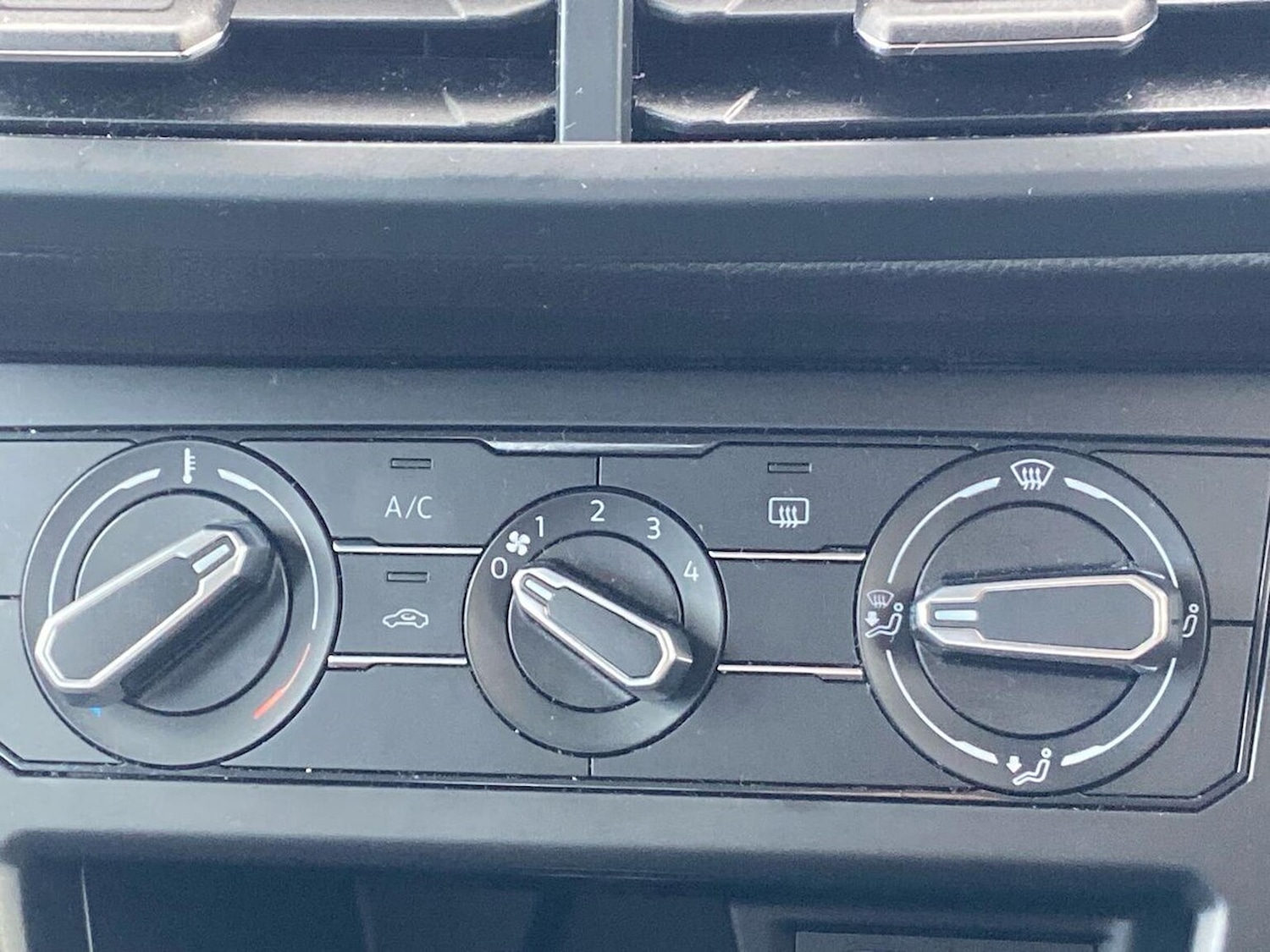 Used Volkswagen Polo 2024 for sale - 78176532: Photo 12