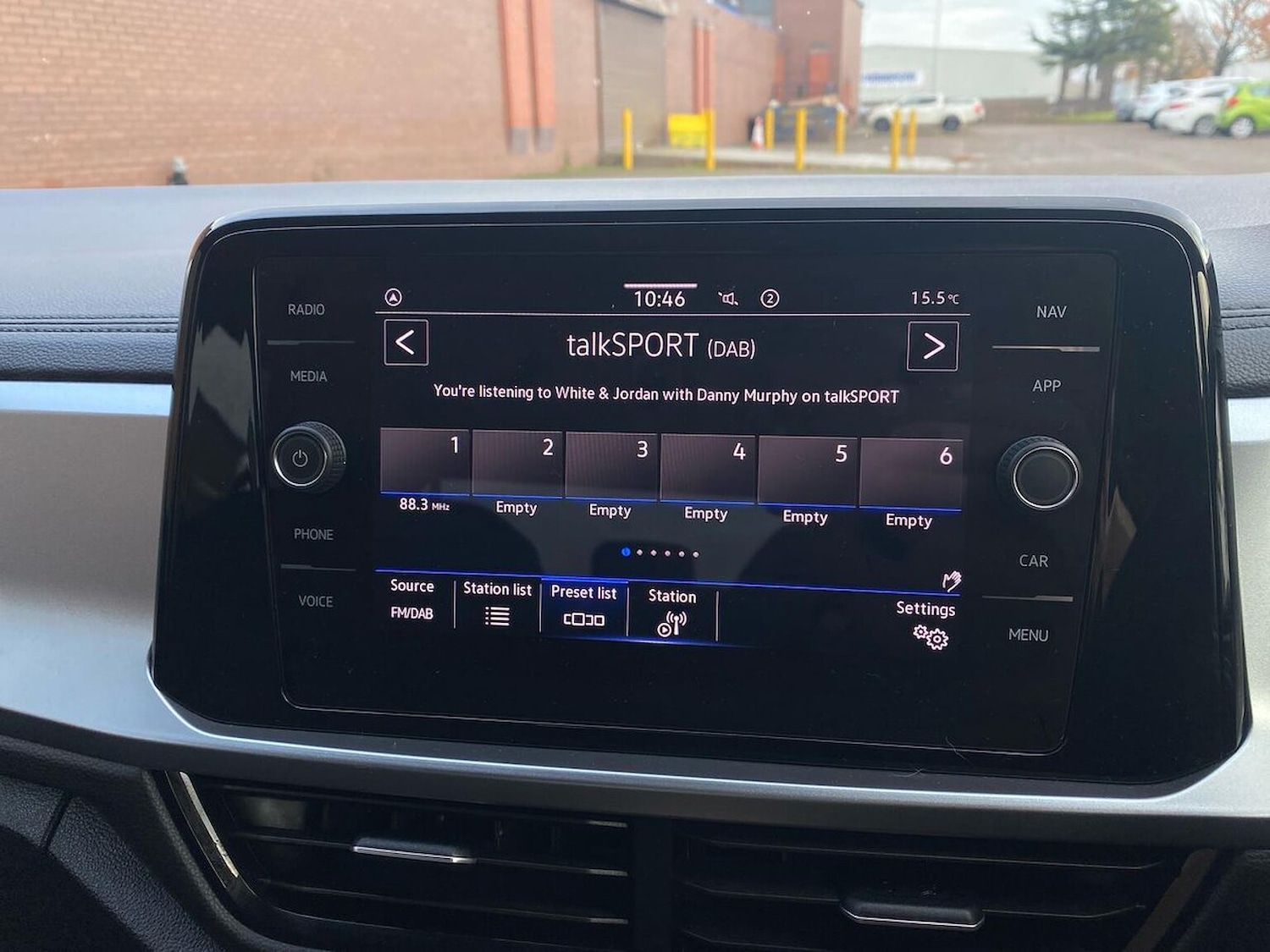 Used Volkswagen T-Roc 2023 for sale - 76490645: Photo 11